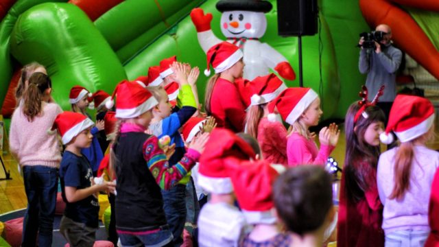 Teatr-Katarynka-Spektakl-Bałwanek-Tiko-Królowa-Fruncja- (14)