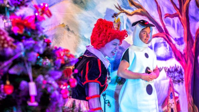 Teatr-Katarynka-Spektakl-Bałwanek-Tiko-Królowa-Fruncja-(19)