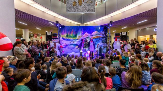 Teatr-Katarynka-Spektakl-Bałwanek-Tiko-Królowa-Fruncja-(20)