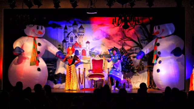 Teatr-Katarynka-Spektakl-Bałwanek-Tiko-Królowa-Fruncja-(25)