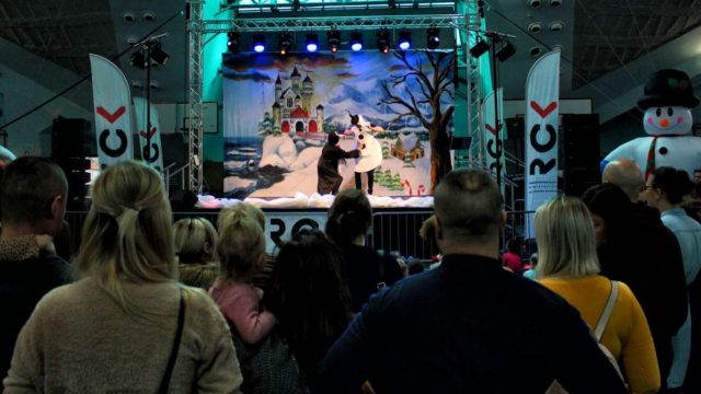 Teatr-Katarynka-Spektakl-Bałwanek-Tiko-Królowa-Fruncja-(28)