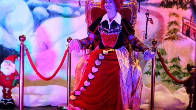 Teatr-Katarynka-Spektakl-Bałwanek-Tiko-Królowa-Fruncja-(37)