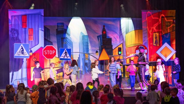 Teatr_Katarynka_Spektakl_Dla_Dzieci_W_Miejskiej_Dżungli (10)