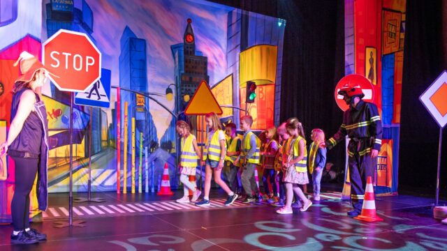 Teatr_Katarynka_Spektakl_Dla_Dzieci_W_Miejskiej_Dżungli (29)